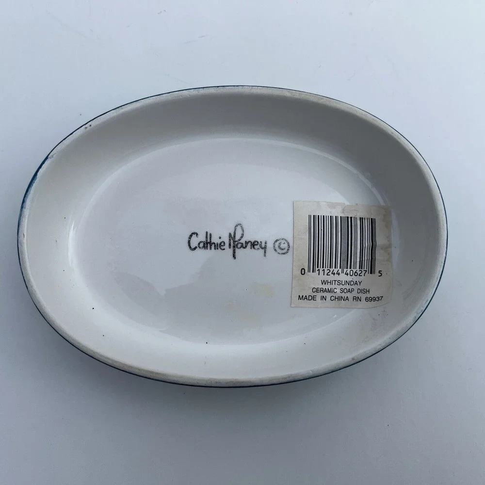 Cathie Maney Ceramic Fish Soap Dish Nautical Beach Whitsunday